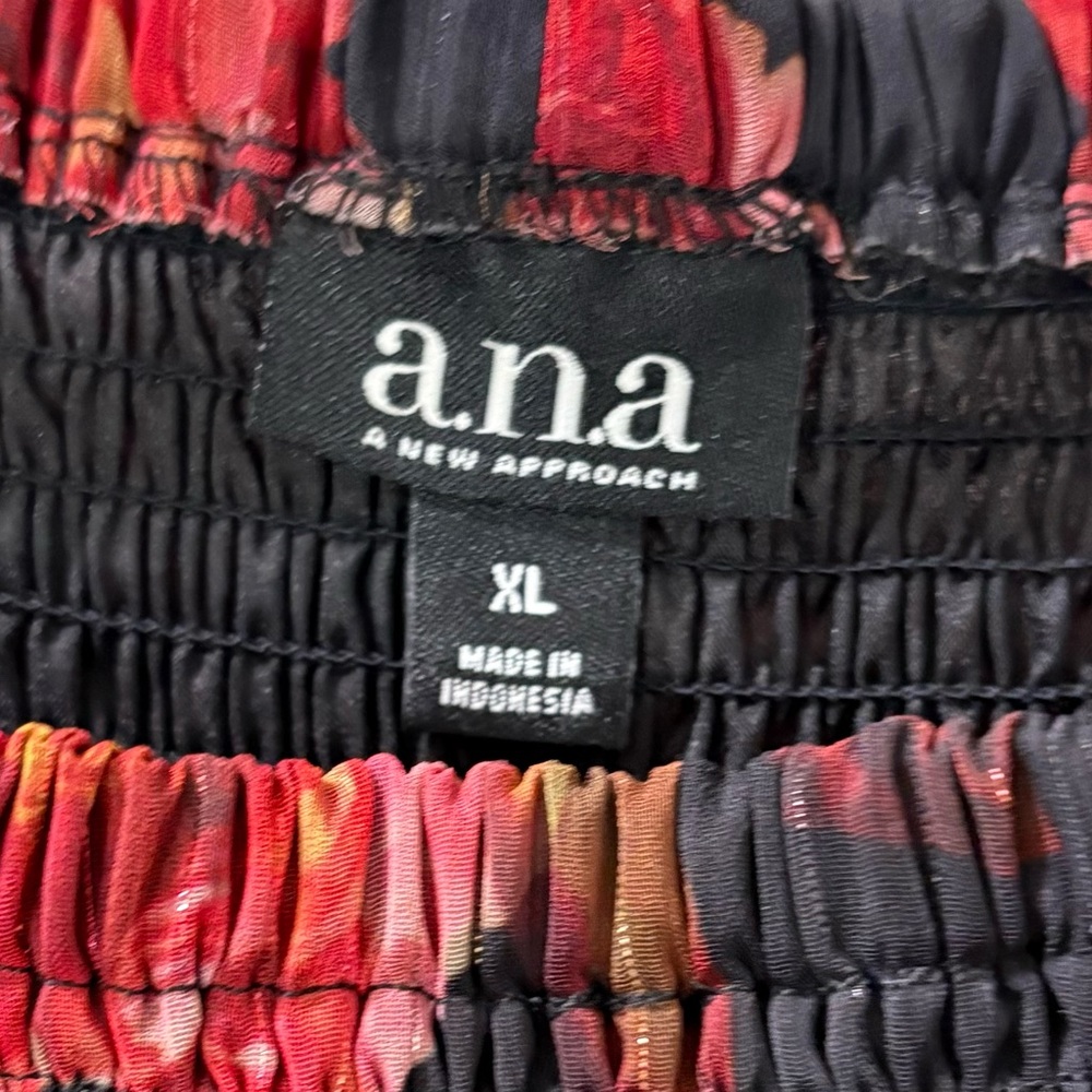 Anna Women's Floral Sheer Top - Black and Red - Picture 2 of 3